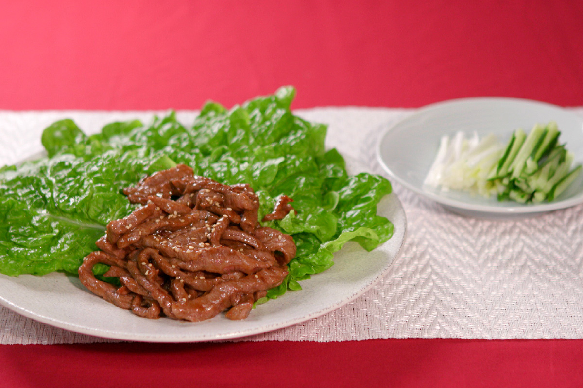 県産和牛の味噌炒め 野菜包み